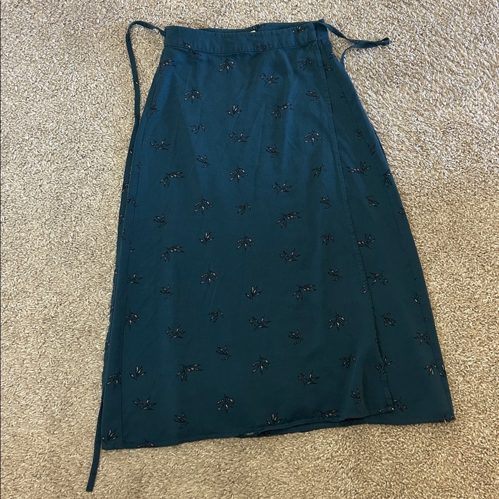 Naomi Blue Foliage Wrap Skirt - Picture 7 of 8